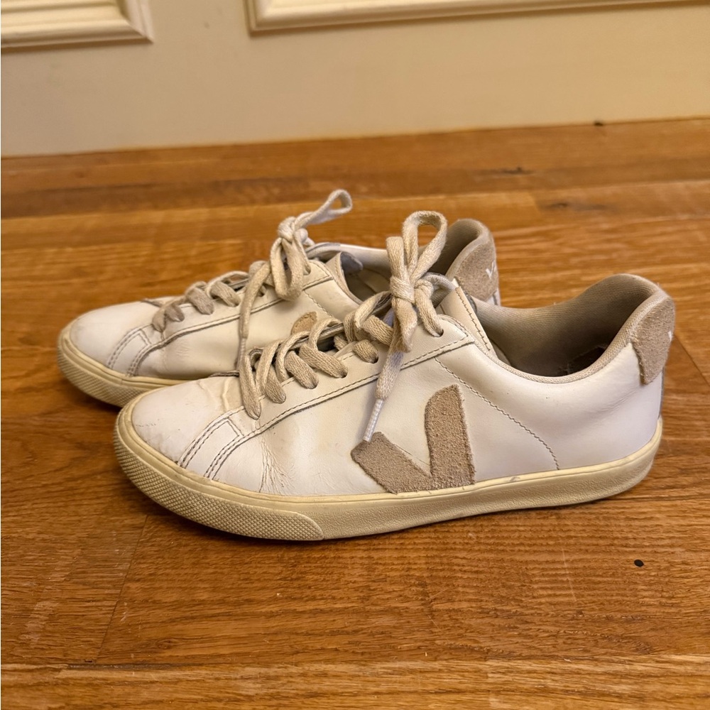 Veja Off-White Sneakers with Tan Accents